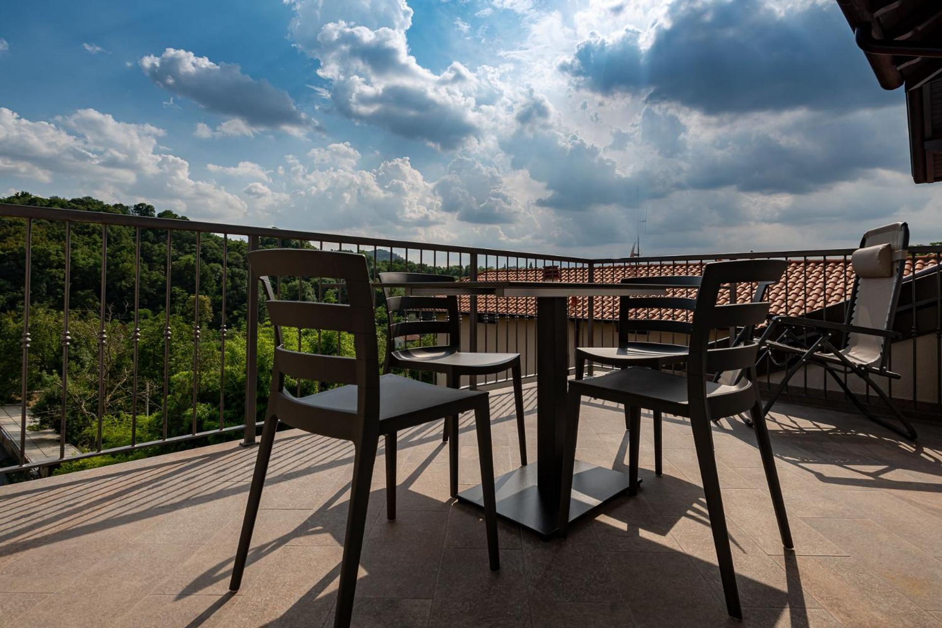 Апартаменти Mg House Luxury Комо Екстер'єр фото